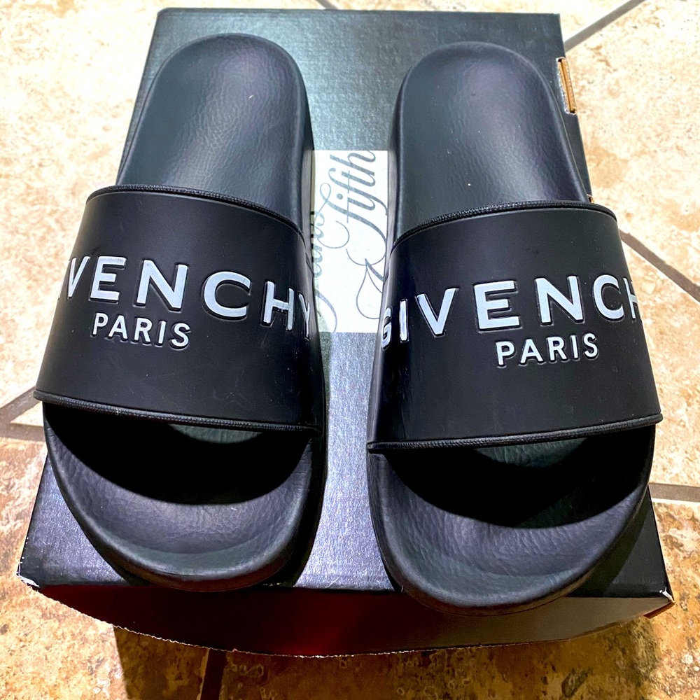 Givenchy slide